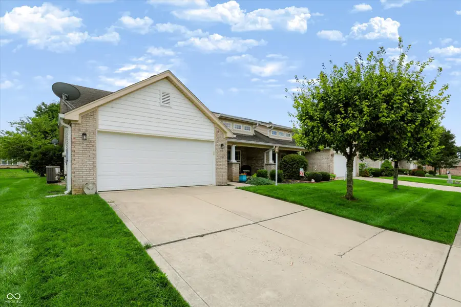 1068 Hilltop Commons Boulevard, Whiteland, IN 46184 - #3