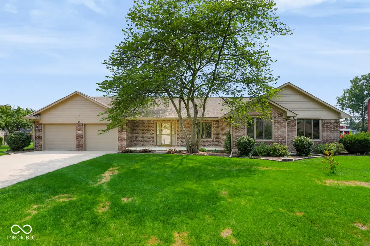 3603 Lakewood Drive, Greenfield, IN 46140 - #1