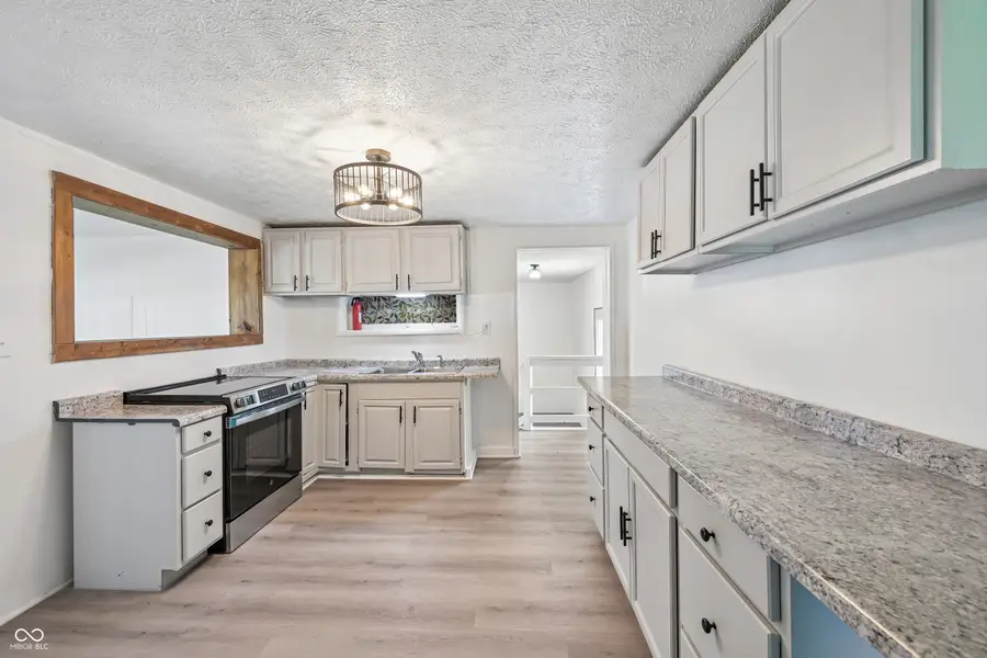 1511 E 20th Street, Muncie, IN 47302 - #2
