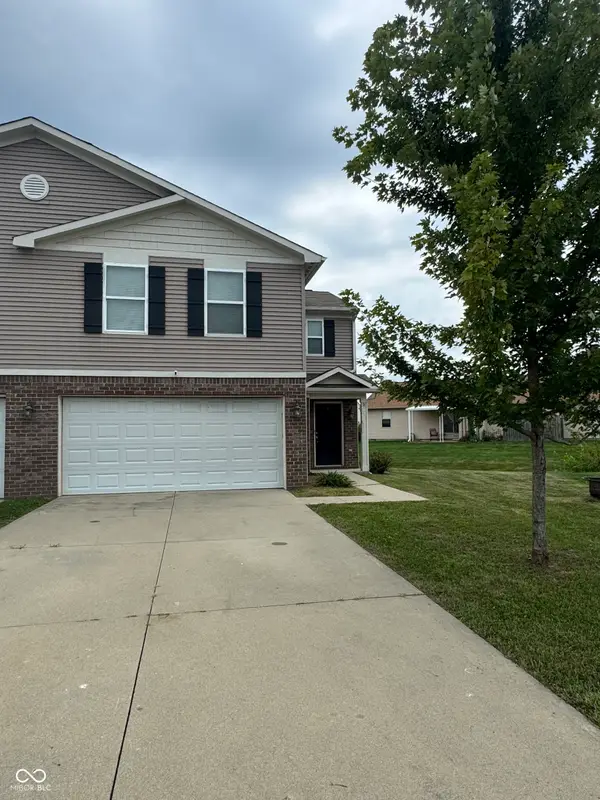 2003 Falcon Court, Franklin, IN 46131