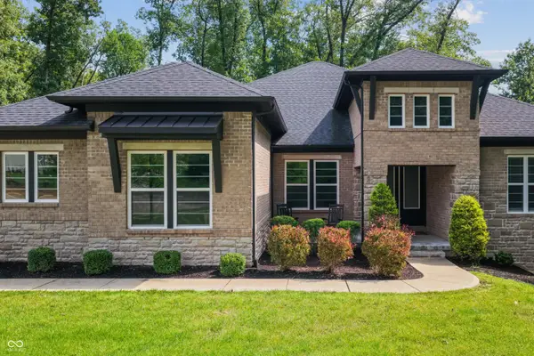 5059 Oak Ridge Trail, Columbus, IN 47201