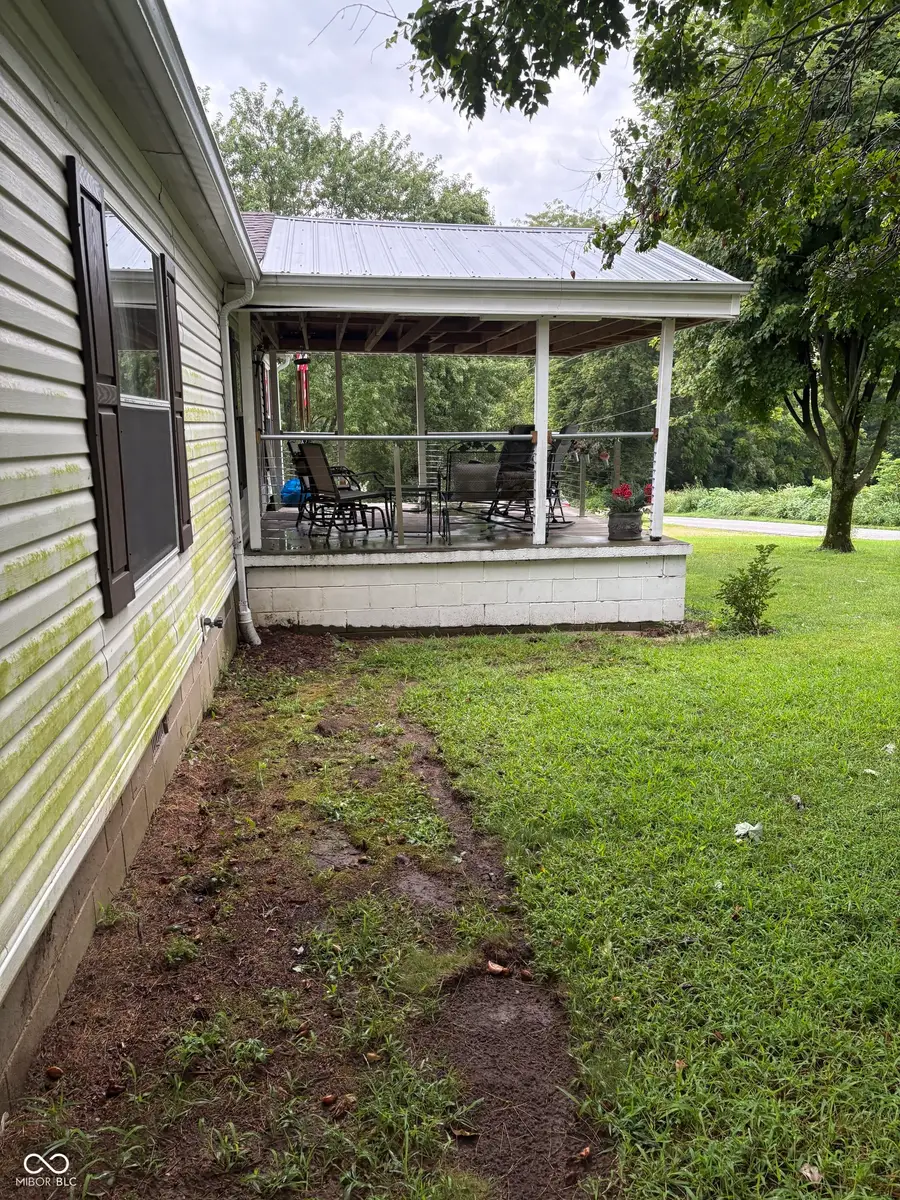 10675 E 1100 N, Seymour, IN 47274 - #3