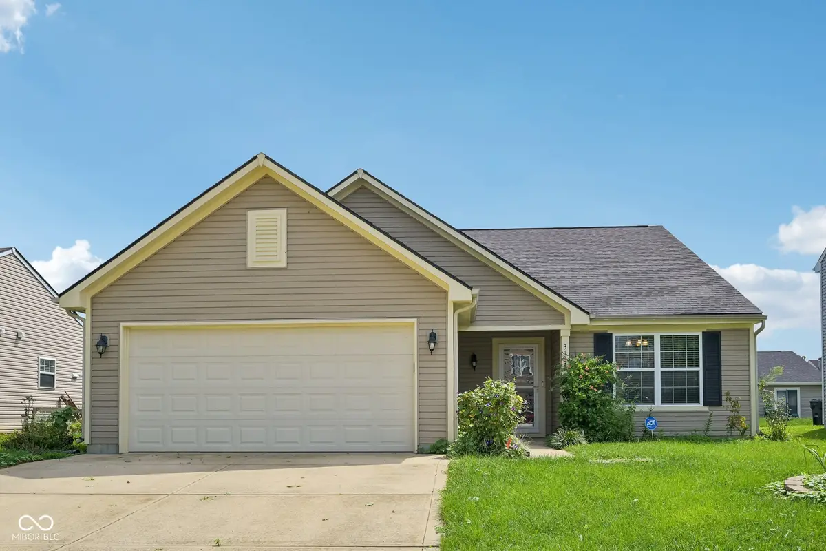 3187 Limber Pine Drive, Whiteland, IN 46184 - #1