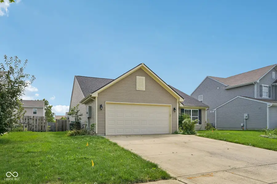 3187 Limber Pine Drive, Whiteland, IN 46184 - #2