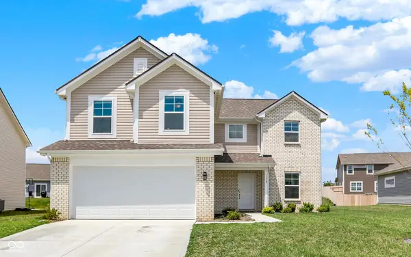 1612 N Regatta Drive, Greenfield, IN 46140