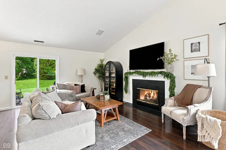 2190 Meadow Glen Boulevard, Franklin, IN 46131 - #3