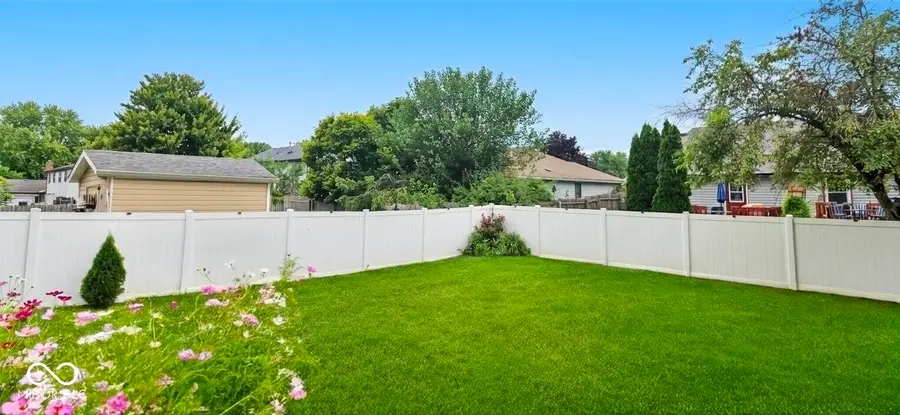 272 Suncrest Drive, Greenwood, IN 46143 - #2