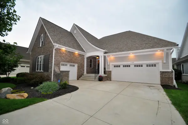 11509 Golden Willow Court, Zionsville, IN 46077