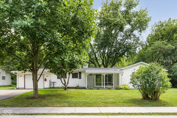 47 Brookside Drive, Whiteland, IN 46184