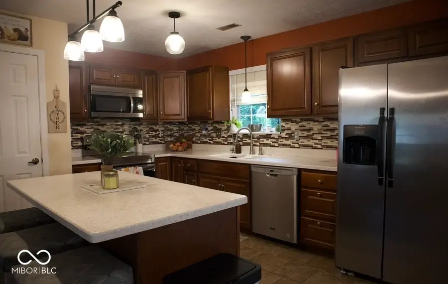 7818 Jaclyn Drive, Indianapolis, IN 46237 - #3