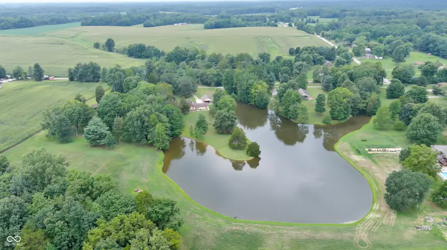 2705 W County Road 300 N, North Vernon, IN 47265 - #2