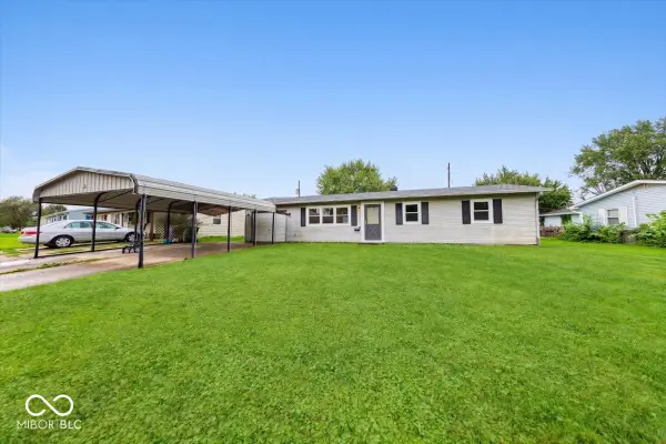343 Pleasant Drive, Whiteland, IN 46184