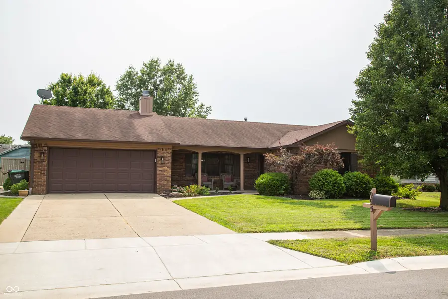 995 Golden Pond, Greenwood, IN 46143 - #2