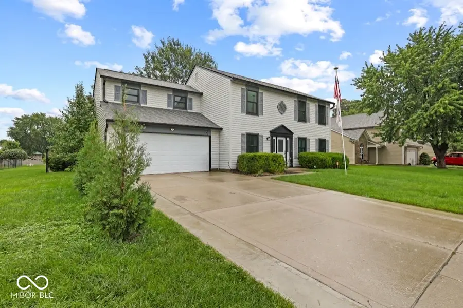 555 Hyannis Drive, Avon, IN 46123 - #2