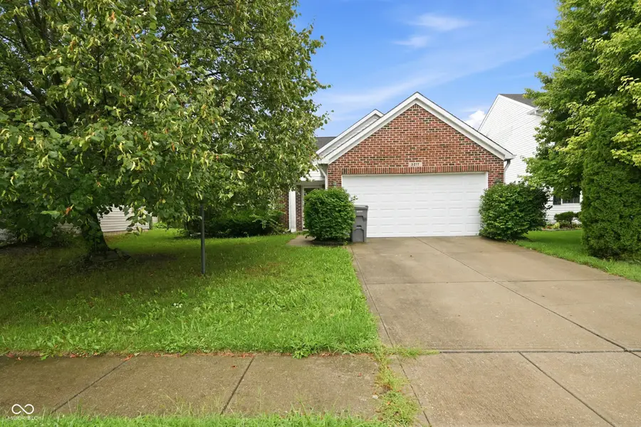 3217 Creekshore Drive, Indianapolis, IN 46268 - #2