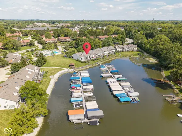 8094 Shorewalk Drive, Indianapolis, IN 46236