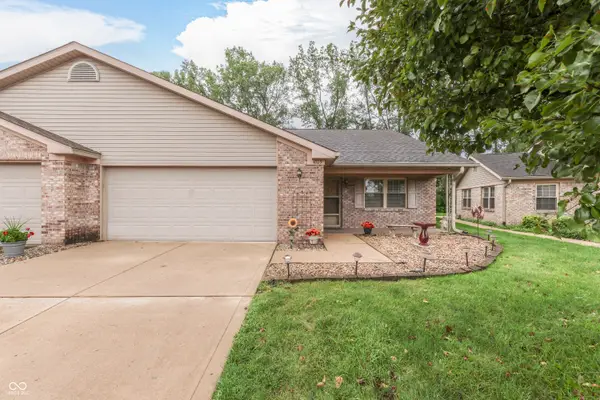 4025 Oak Trail Drive, Indianapolis, IN 46237
