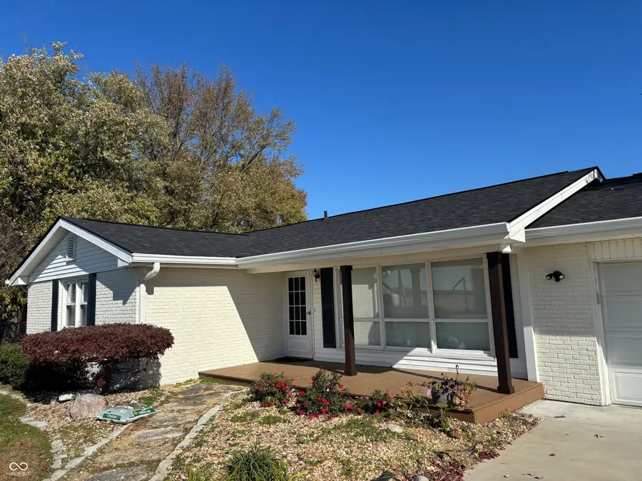 7261 S 250 E, Columbus, IN 47201 - #2