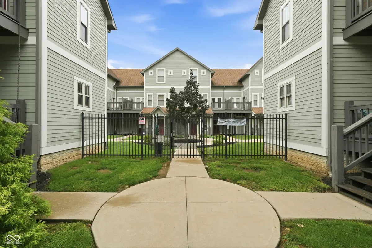 2241 N Scioto Street #3, Indianapolis, IN 46205 - #1