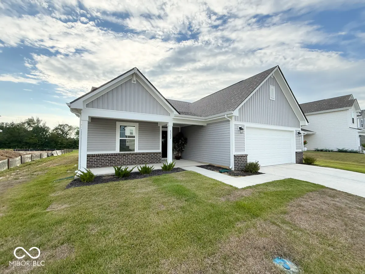 4282 Sedgewick Court, Columbus, IN 47201 - #1