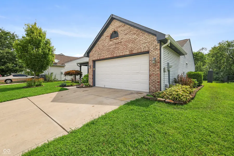 3207 Knobstone Lane, Indianapolis, IN 46203 - #2