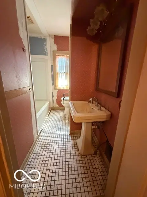4021 N New Jersey Street, Indianapolis, IN 46205 - #2