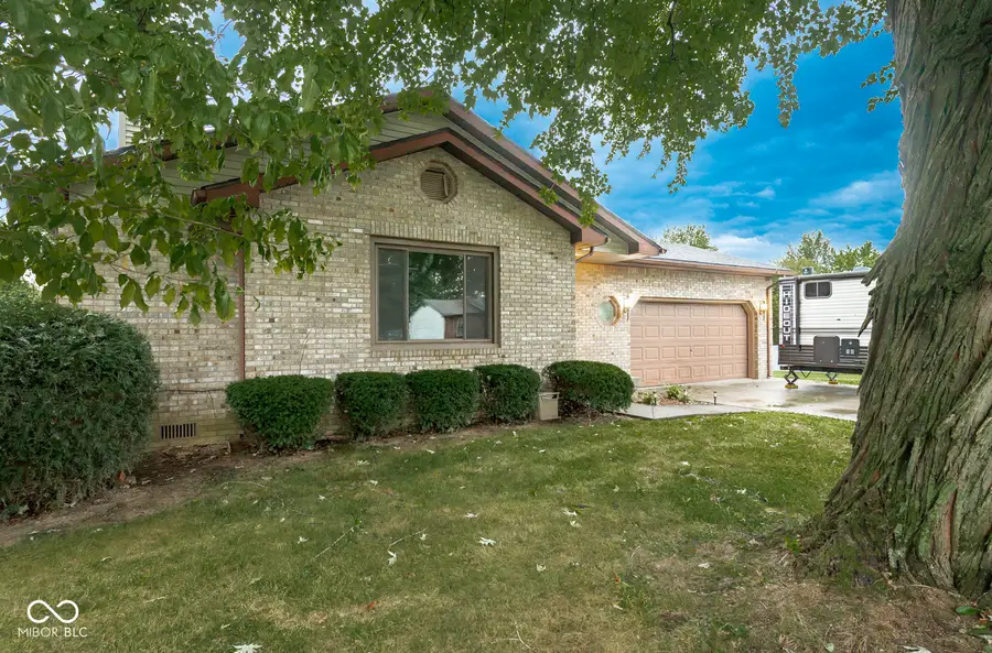 133 N Michael Drive, Scottsburg, IN 47170 - #2