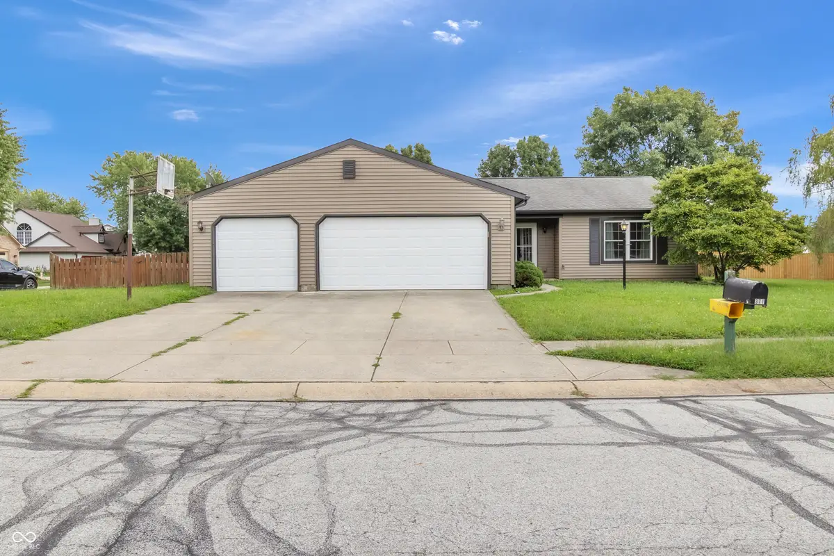 371 Watercrest Way, Avon, IN 46123 - #1