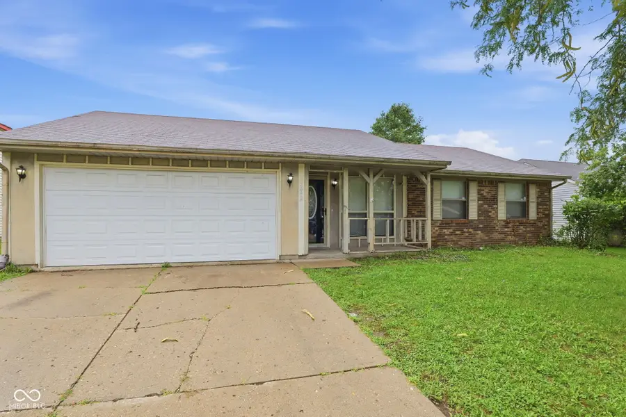 3242 Pawnee Drive, Indianapolis, IN 46235 - #3
