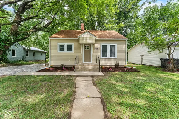 764 W Bellevue Avenue, Scottsburg, IN 47170
