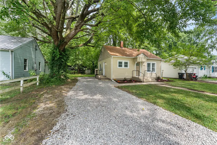 764 W Bellevue Avenue, Scottsburg, IN 47170 - #2