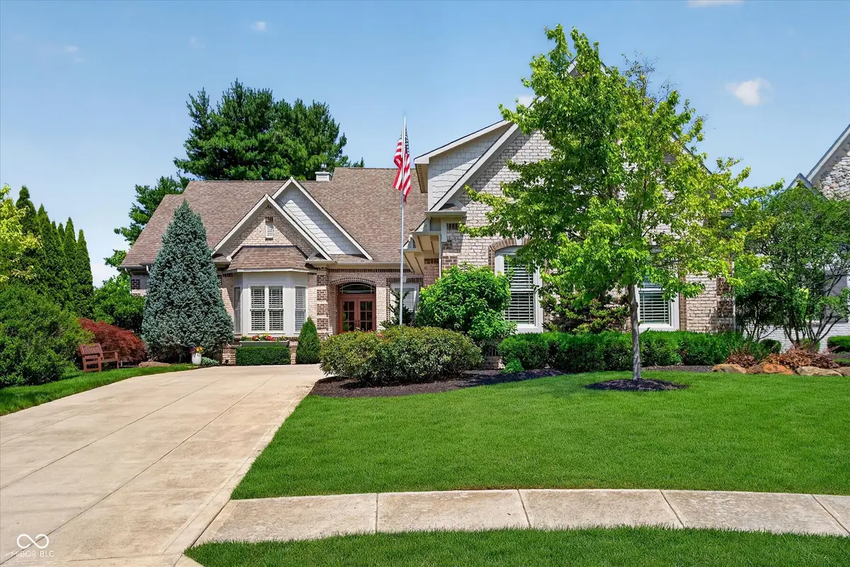 15752 Hawks Way, Carmel, IN 46033 - #1