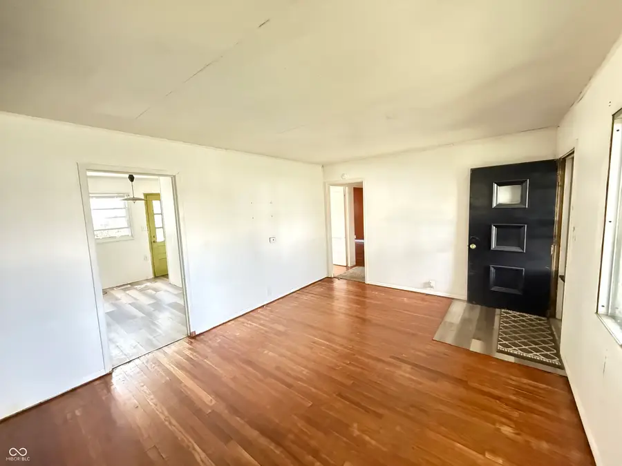 135 W South B Street, Gas City, IN 46933 - #3