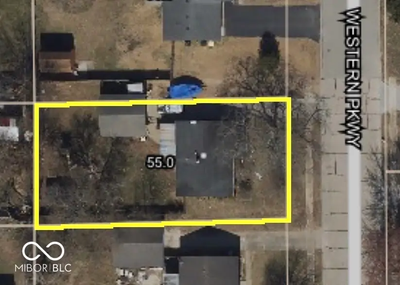 451 Western Parkway, Seymour, IN 47274 - #2