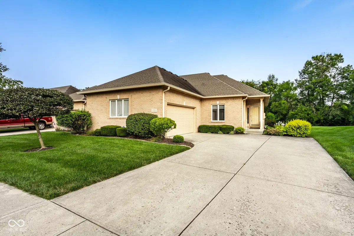 1392 Heron Ridge, Greenwood, IN 46143 - #1