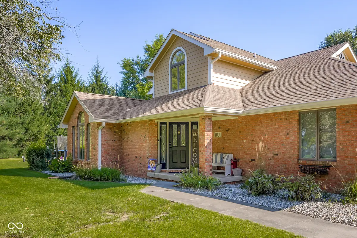 1001 Butternut Drive, Columbus, IN 47201 - #1