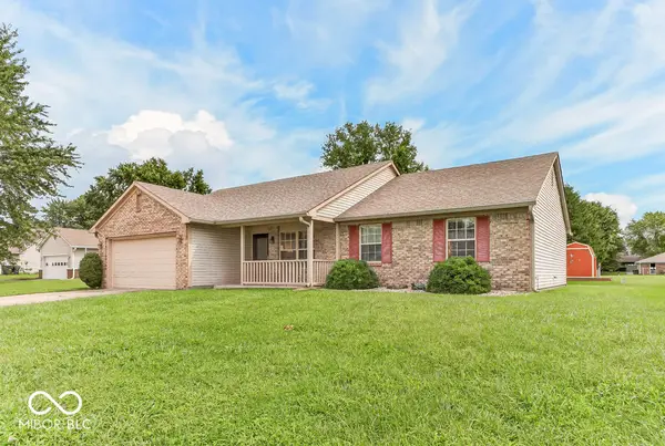 35 Morningside Court, Whiteland, IN 46184