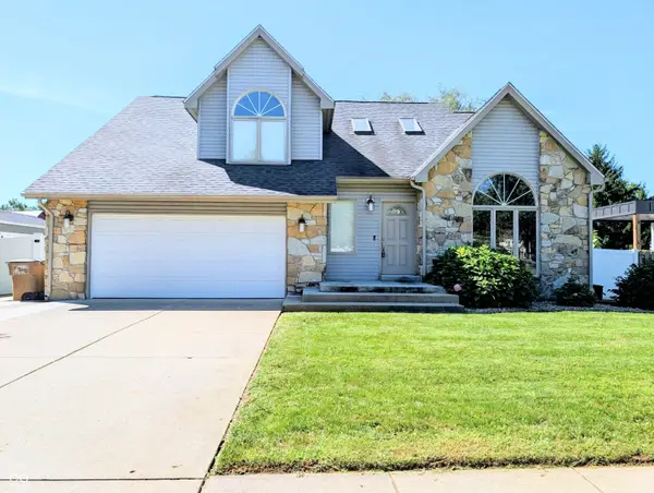 2323 Crump Lane, Columbus, IN 47203