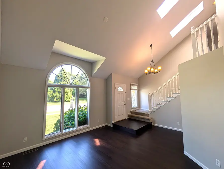 2323 Crump Lane, Columbus, IN 47203 - #2