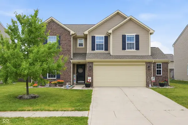 3140 Monterey Drive, Whiteland, IN 46184