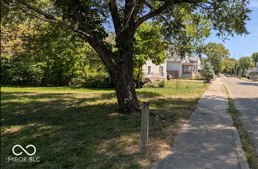 1124 E Perry Street, Indianapolis, IN 46227 - #3