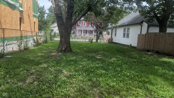 1605 E Ohio, Indianapolis, IN 46201