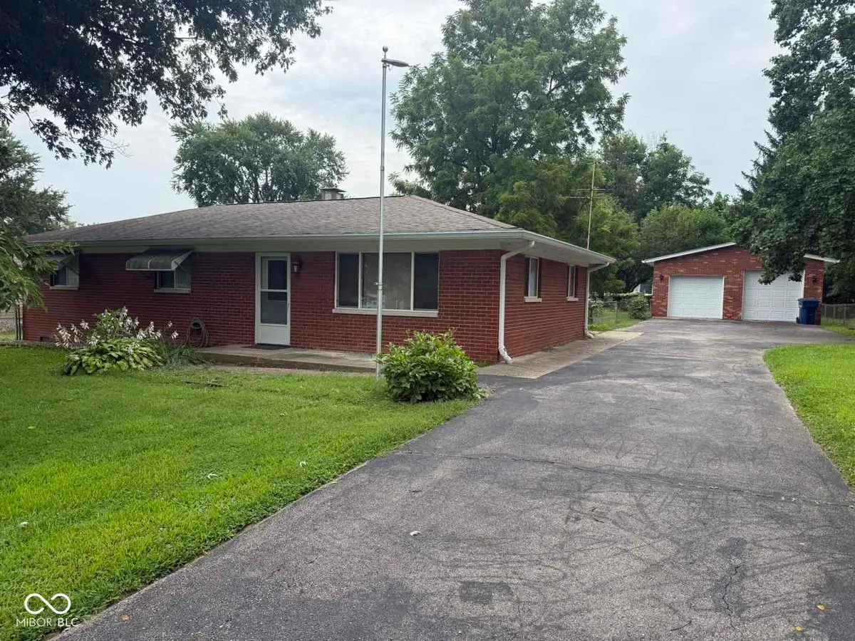 3921 S Olney Street, Indianapolis, IN 46237 - #1