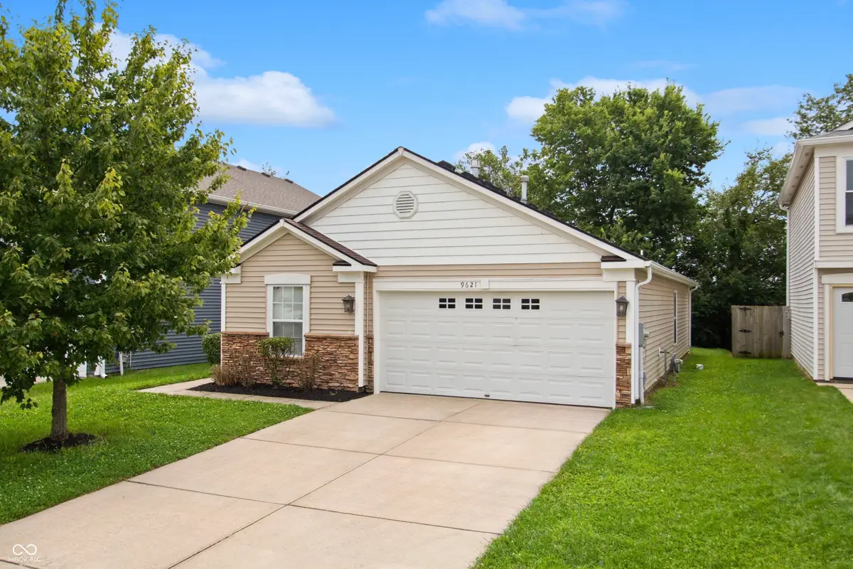 9621 W Stargazer, Pendleton, IN 46064 - #1