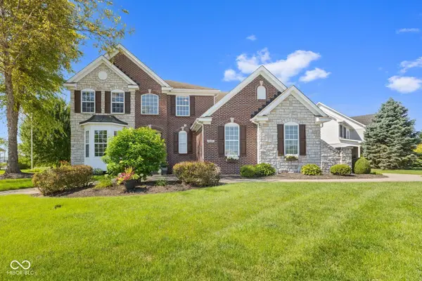 4637 Shadow Ridge Boulevard, Greenwood, IN 46143