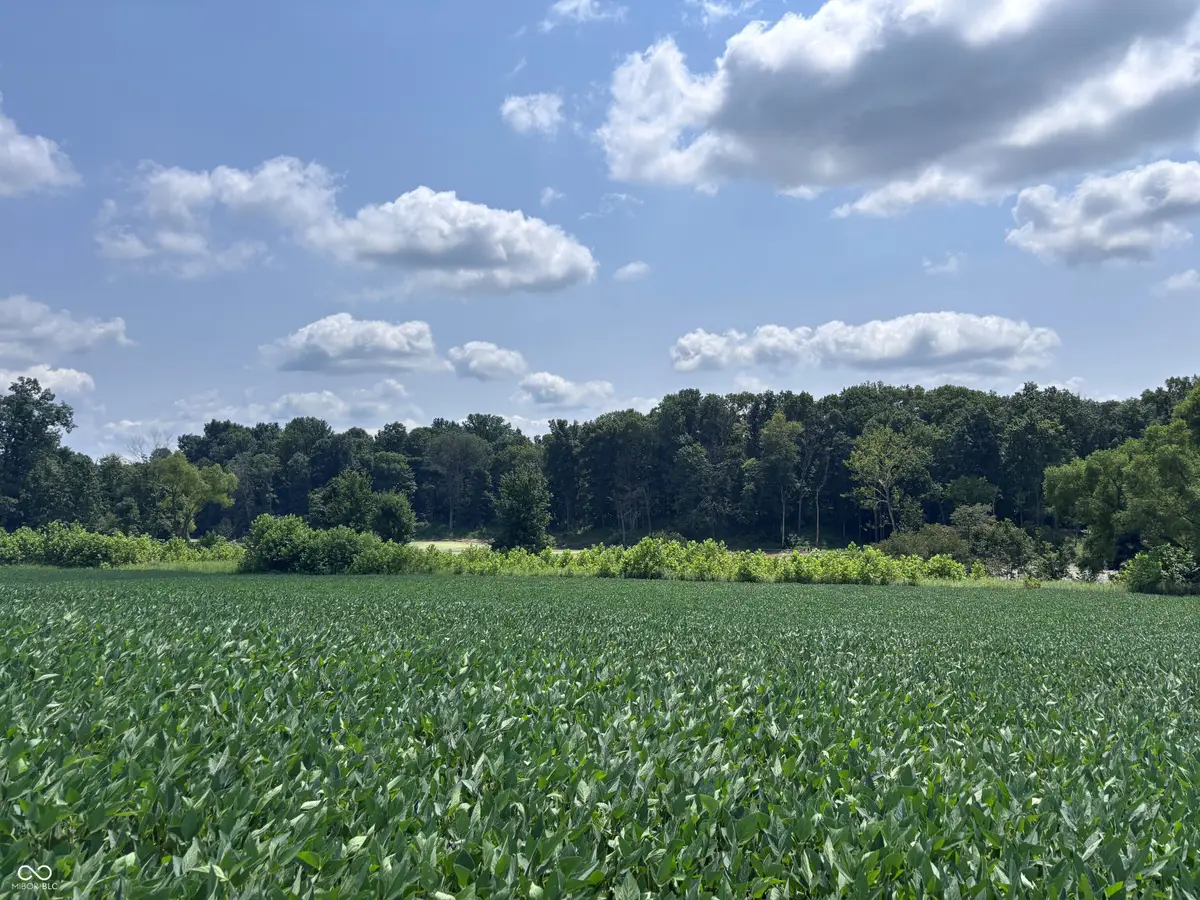 4436 E County Road 1050 N, Farmersburg, IN 47850 - #1
