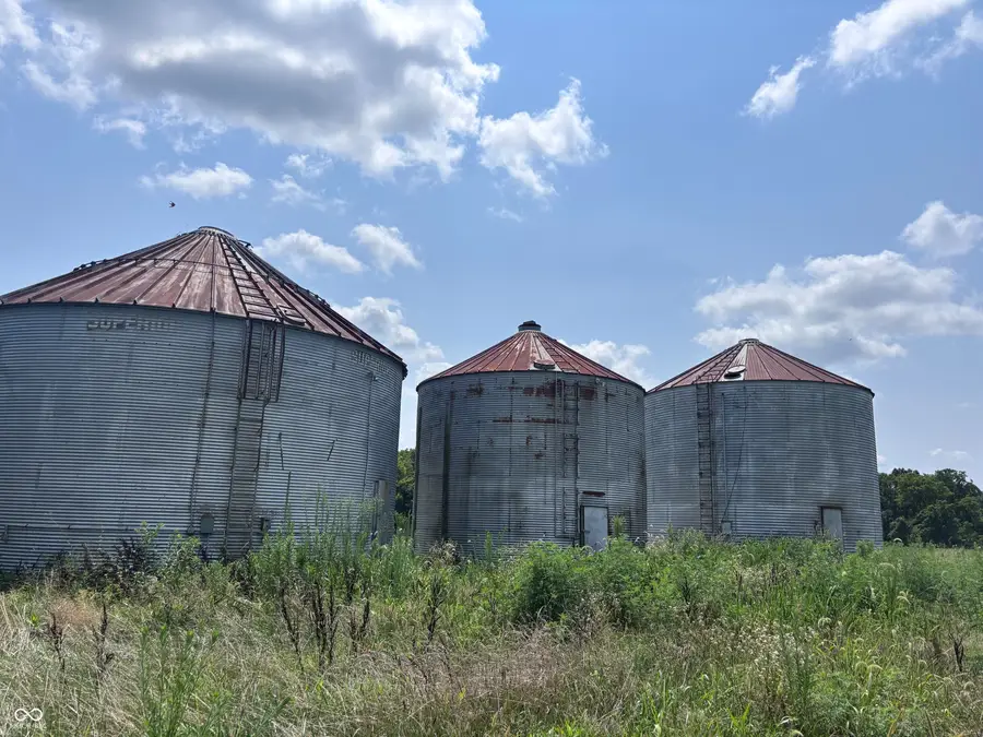 4436 E County Road 1050 N, Farmersburg, IN 47850 - #3