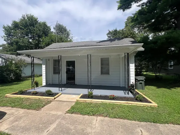 118 E Fletcher Street, Morristown, IN 46161