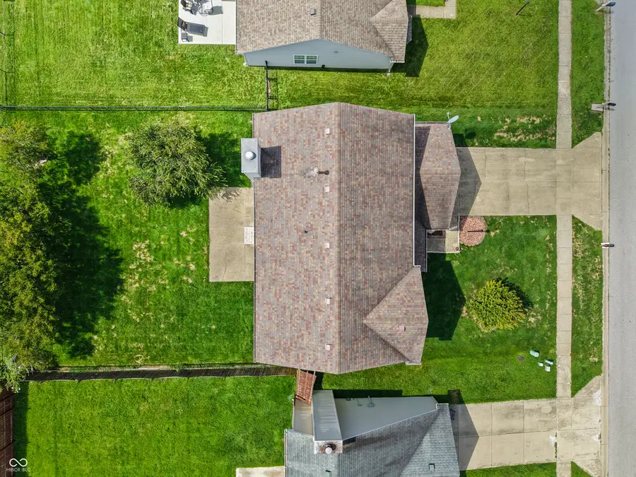 905 Lionshead Lane, Greenwood, IN 46143 - #2