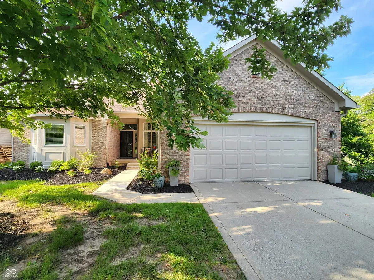 11548 Applewood Circle, Carmel, IN 46032 - #1